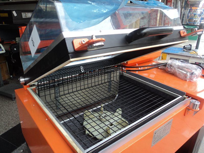 ราคาโรงงาน FM5540 เครื่องบรรจุภัณฑ์หดความร้อนแบบ L Bar สองในหนึ่งเดียว เครื่องซีลตัดแบบบูรณาการไฟฟ้า พร้อมวัสดุฟิล์ม PE