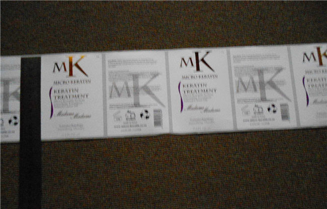 เครื่องติดฉลากขวดไวน์เครื่องสำอางสองด้านความแม่นยำสูง, เครื่องติดสติกเกอร์กาวด้านหน้าและด้านหลังสำหรับขวดทรงกลม